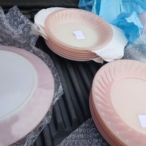 Vintage Pink Dinner Plates Set